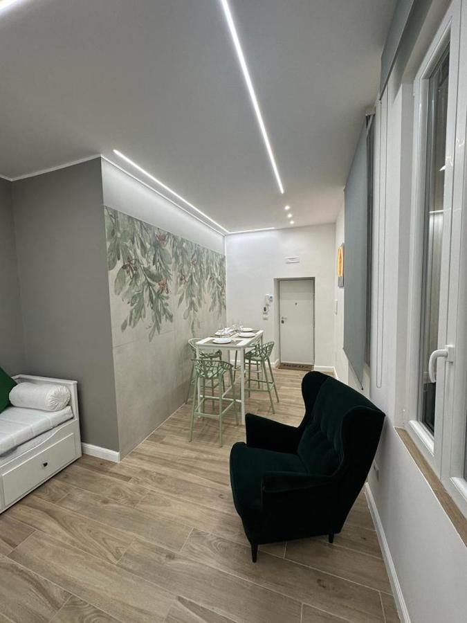 Napoli Centro - Di&Da Guest House エクステリア 写真