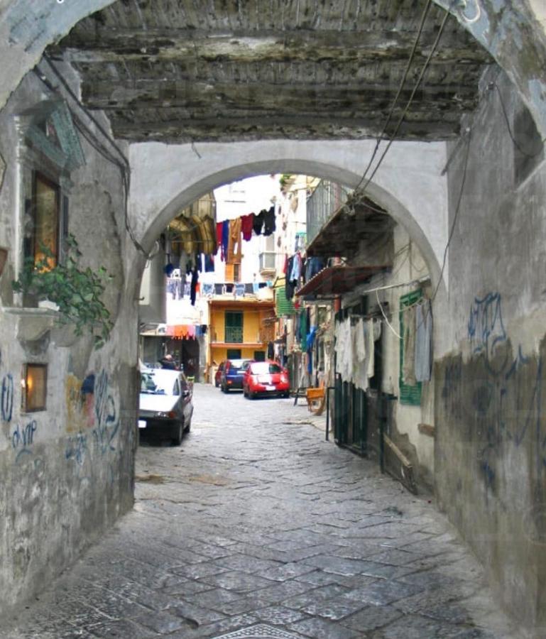Napoli Centro - Di&Da Guest House エクステリア 写真